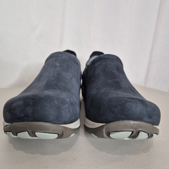 Dansko Patti Waterproof Milled Nubuck Leather Slip-On Shoe - Size 11.5 / 42 - Picture 6 of 15